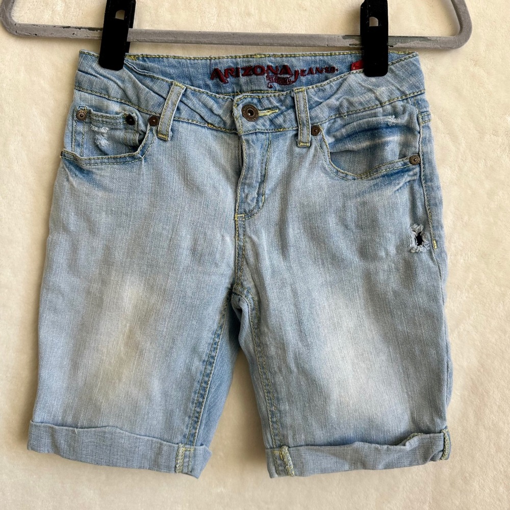 Arizona‎ Girls Youth Size 14 Reg Bermuda Denim Shorts Light Wash Adjustable